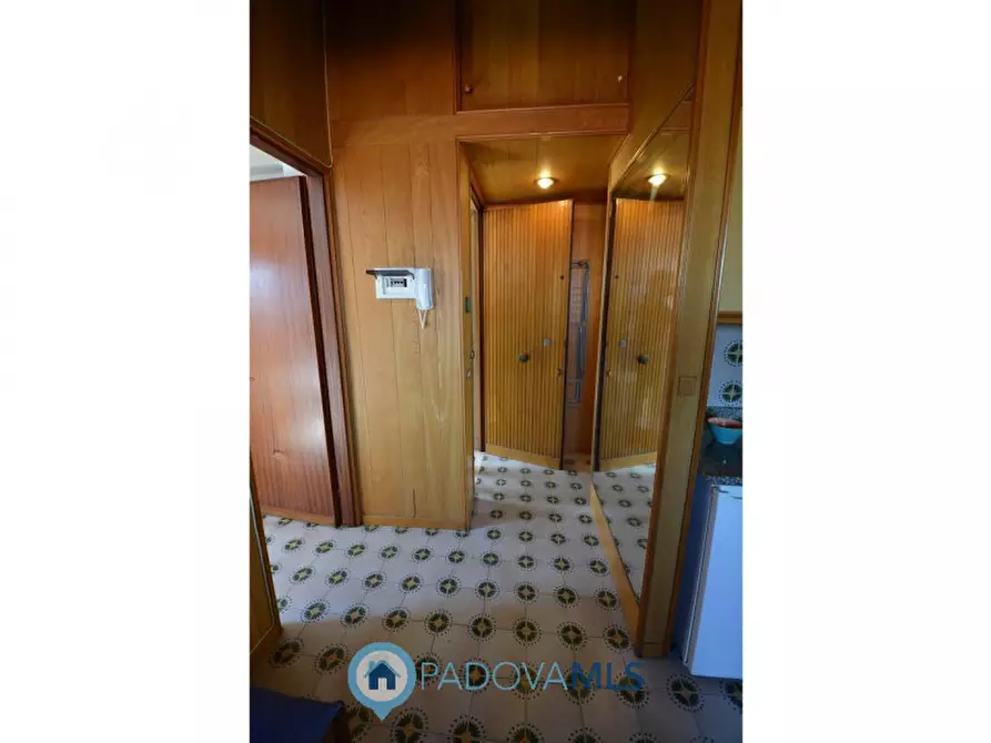 Immagine 2 di Appartamento in vendita  in Via Giambattista Belzoni, 60 a Padova