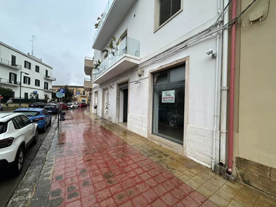 Immagine 2 di Negozio in affitto  in Via Capitano Ritucci 15 a Lecce
