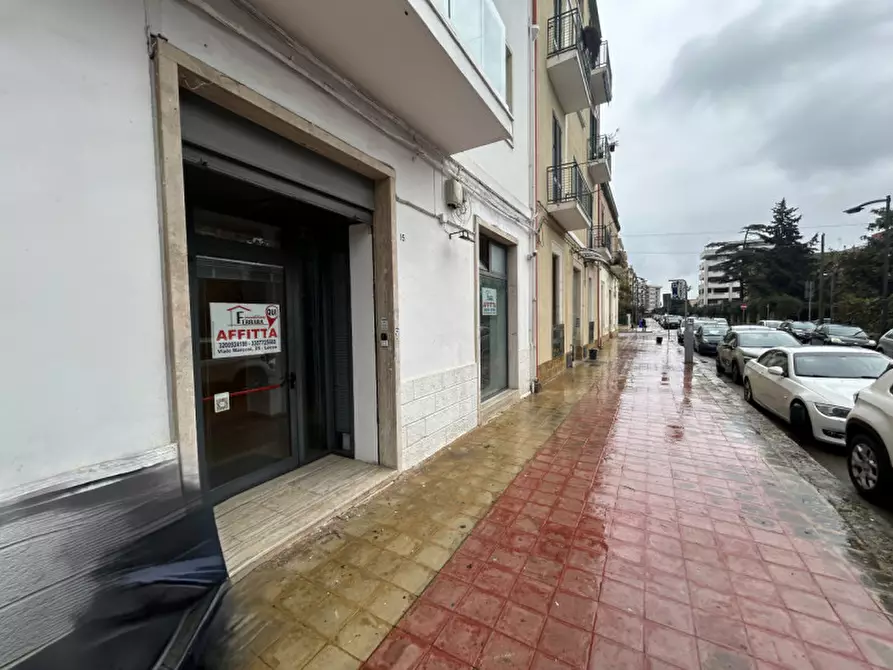 Immagine 3 di Negozio in affitto  in Via Capitano Ritucci 15 a Lecce