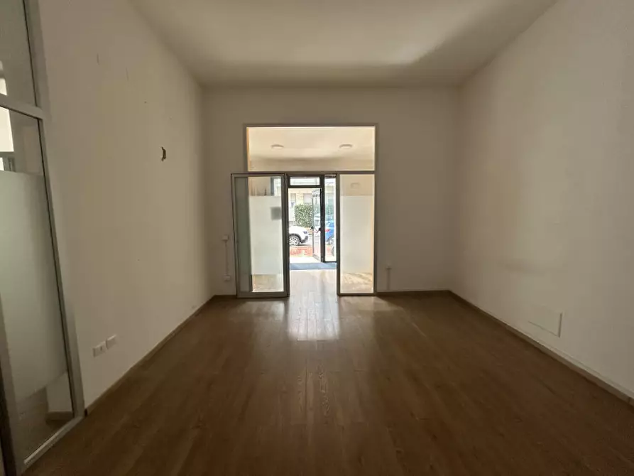 Immagine 7 di Negozio in affitto  in Via Capitano Ritucci 15 a Lecce