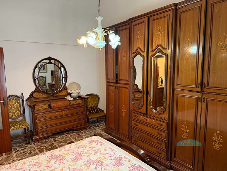 Immagine 13 di Casa indipendente in vendita  in Via Arimondi a Ceglie Messapico