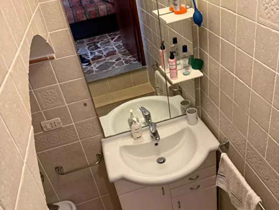 Immagine 16 di Casa indipendente in vendita  in Via Arimondi a Ceglie Messapico
