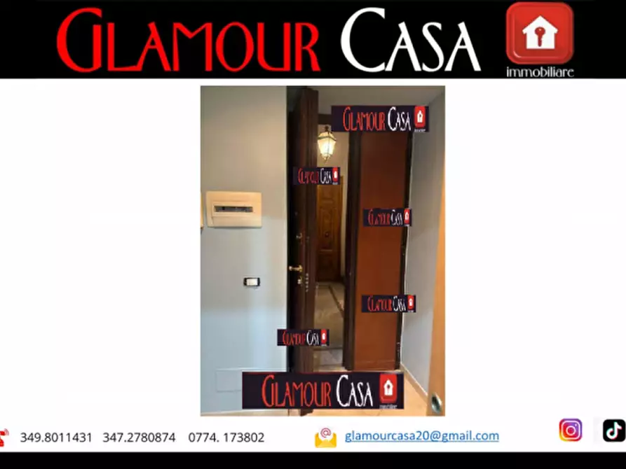 Immagine 4 di Appartamento in vendita  in Via del Viminale a Roma