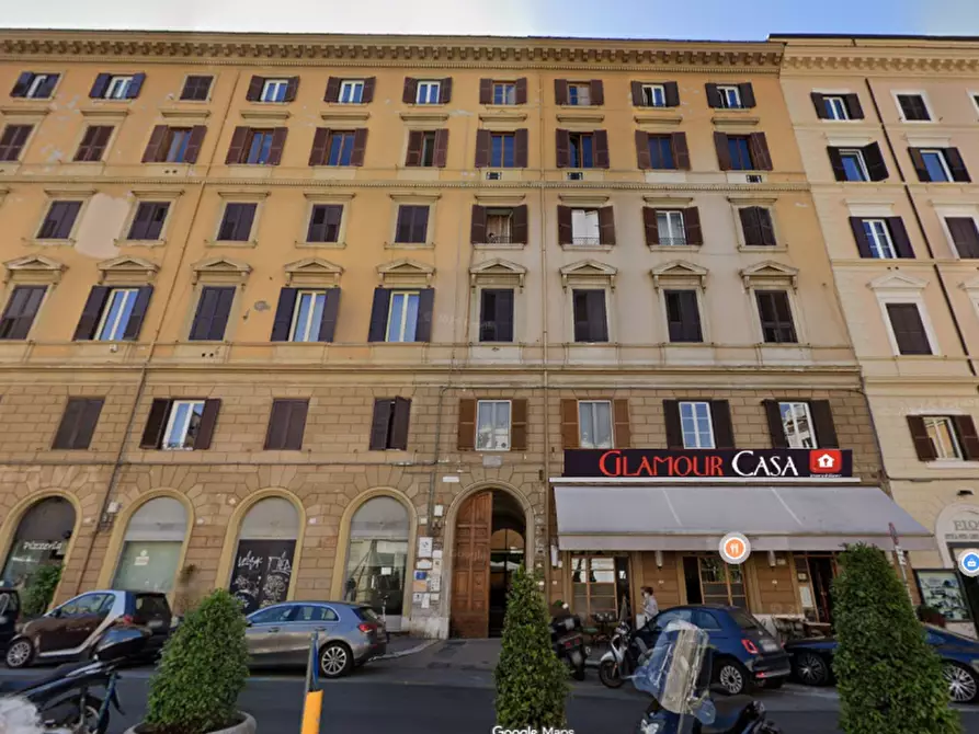 Immagine 8 di Appartamento in vendita  in Via del Viminale a Roma