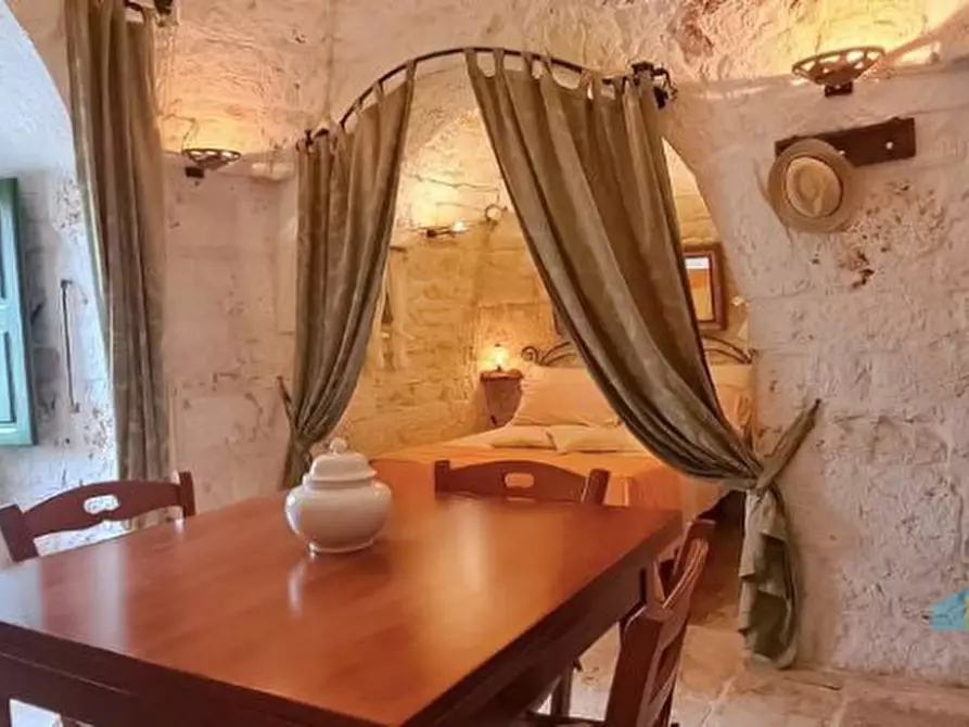 Immagine 3 di Rustico / casale in vendita  in Via Montevicoli a Ceglie Messapico