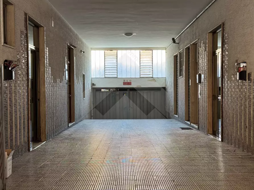 Immagine 2 di Posto auto in vendita  in Viale Venezia Giulia, 148 a Andria