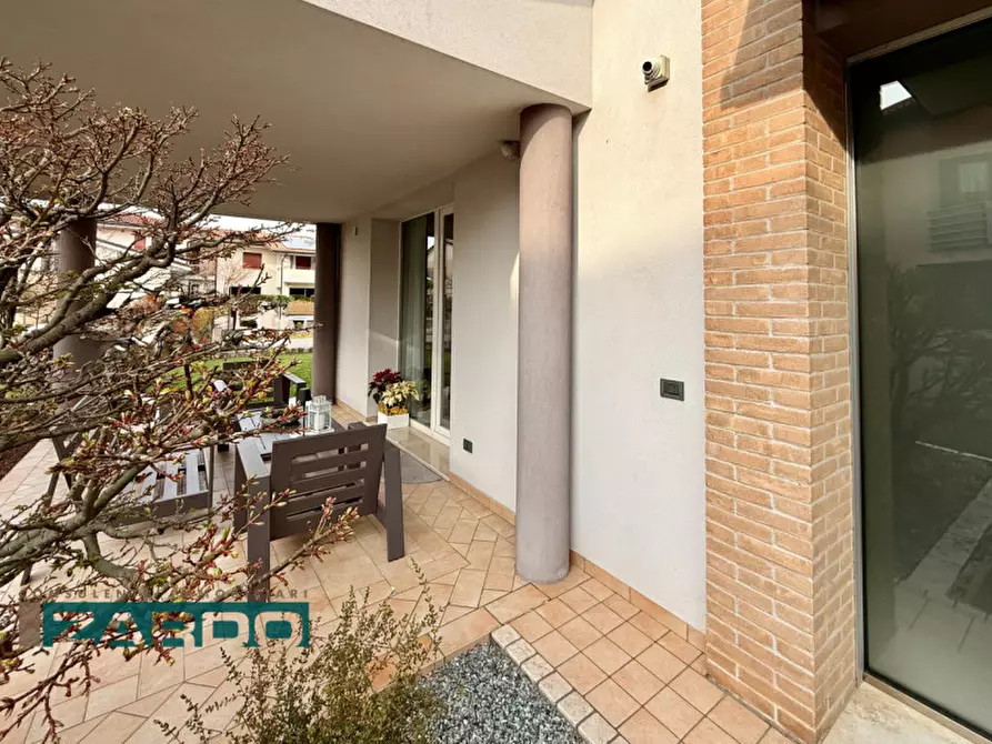 Immagine 1 di Casa bifamiliare in vendita  in Via Casoni a Riese Pio x