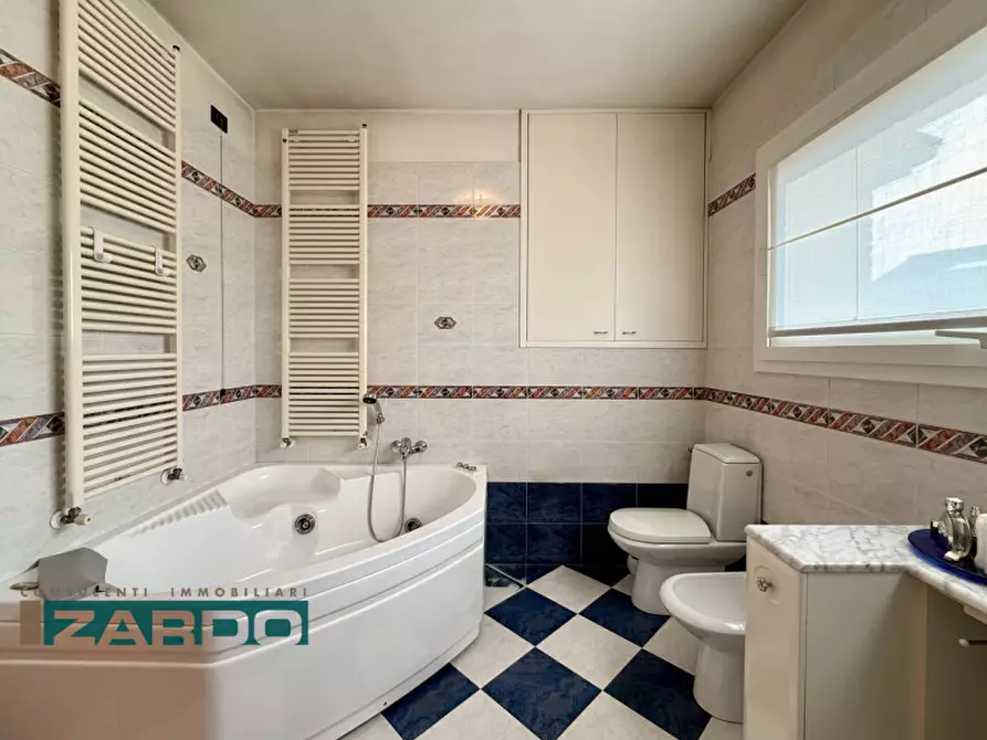 Immagine 12 di Casa bifamiliare in vendita  in Via Casoni a Riese Pio x