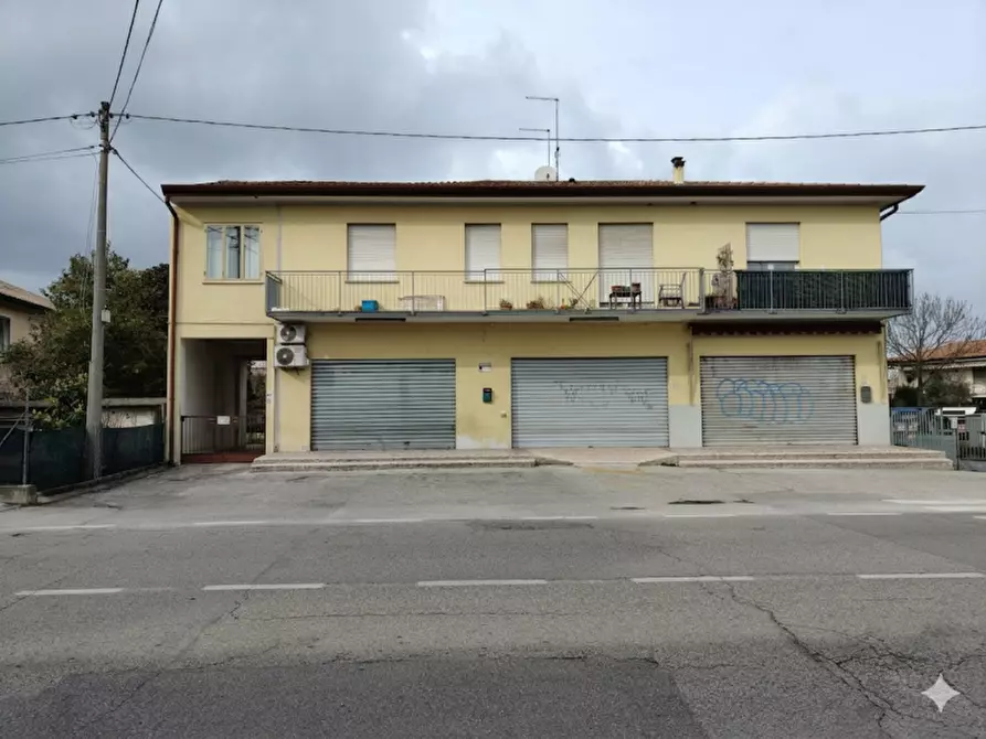 Immagine 8 di Negozio in affitto  in Via Nazario Sauro 184 a San Donà Di Piave