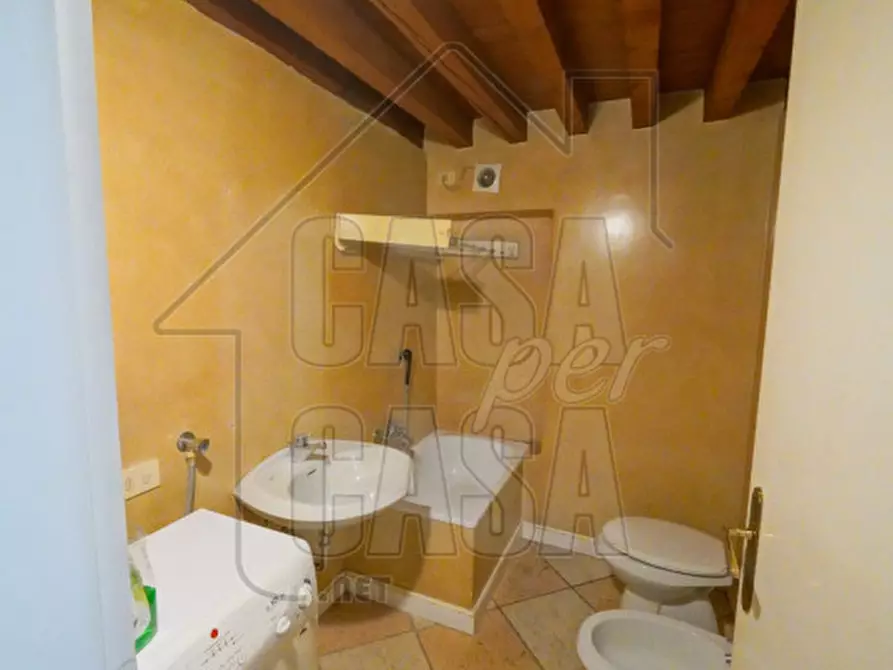 Immagine 15 di Appartamento in vendita  a Padova