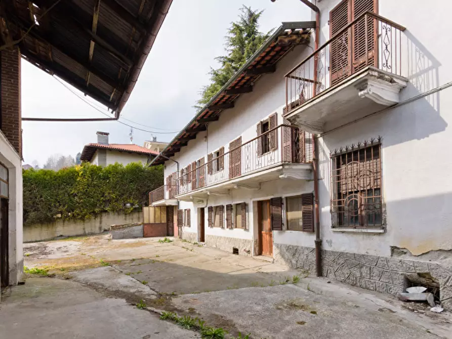 Immagine 2 di Rustico / casale in vendita  in VIA ROMA 21 a Baldissero Torinese