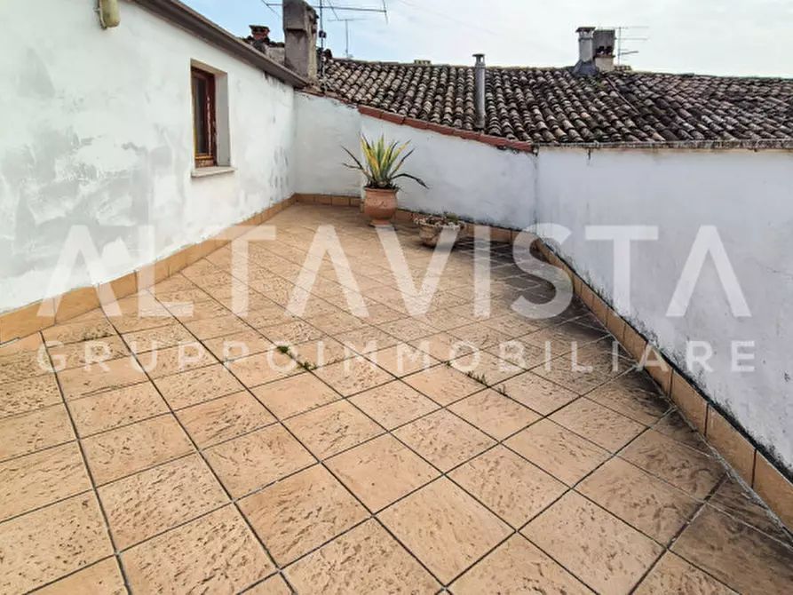 Immagine 11 di Palazzo in vendita  in via giuseppe mazzini 3 a Prevalle