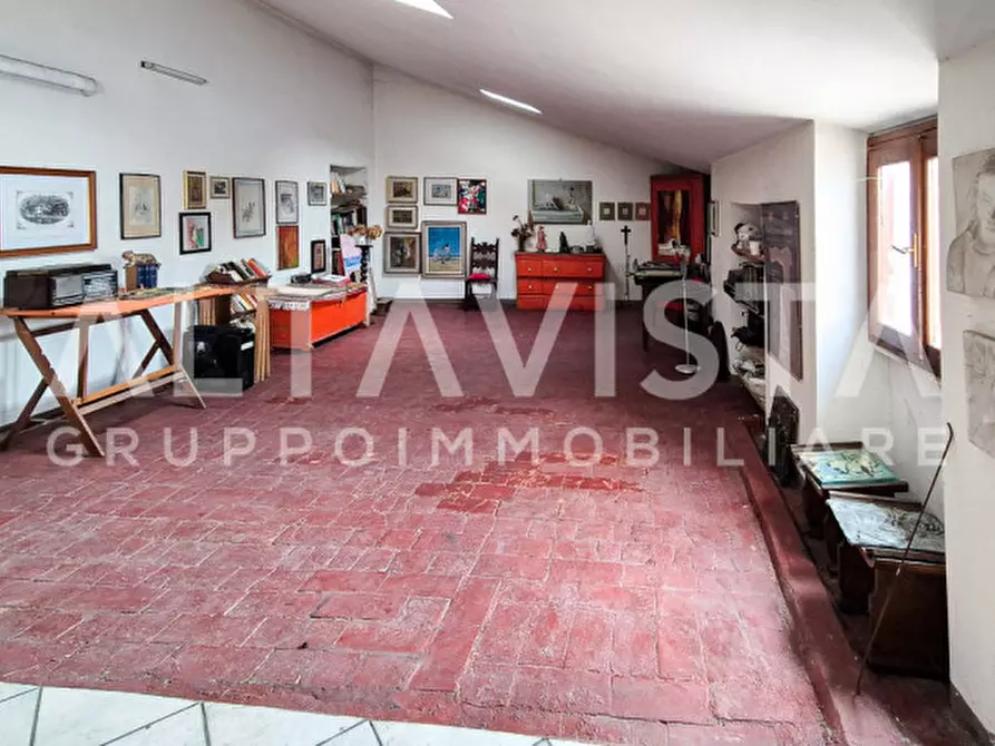 Immagine 12 di Palazzo in vendita  in via giuseppe mazzini 3 a Prevalle