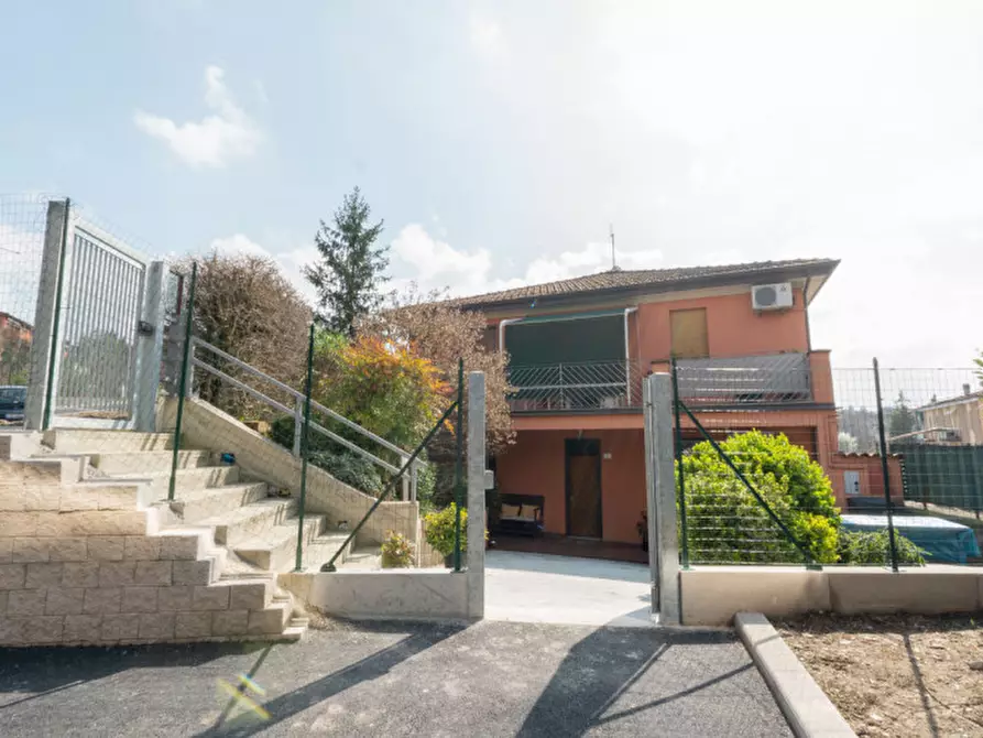 Immagine 1 di Appartamento in vendita  in Via Bruno Buozzi 2 a Pianoro