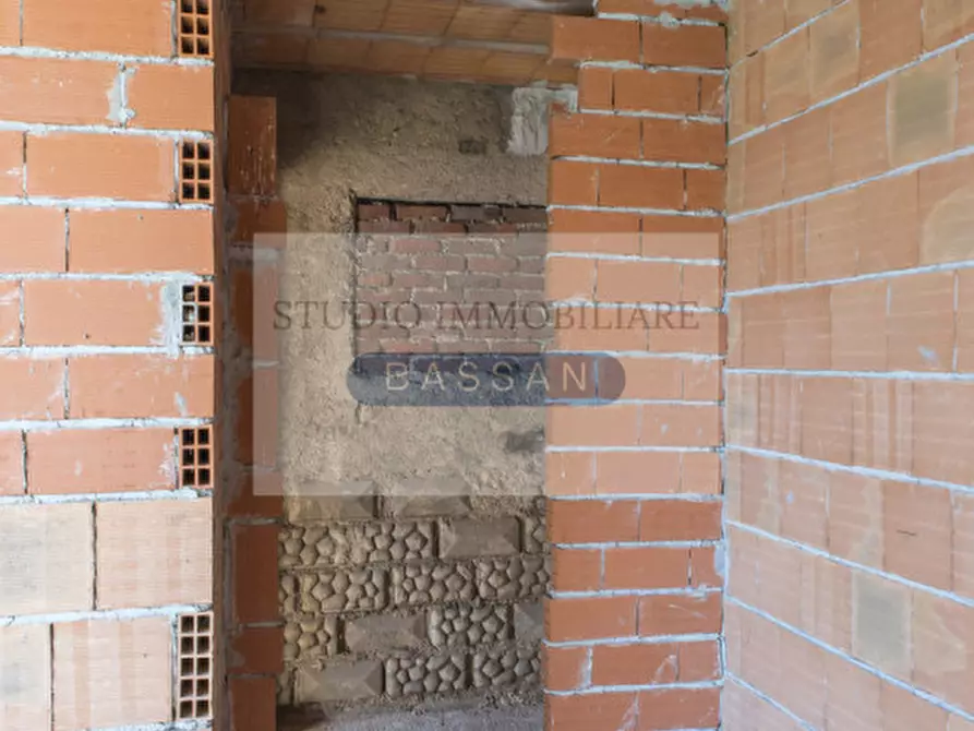 Immagine 17 di Rustico / casale in vendita  in Via San Giorgio 6 a Casorate Sempione