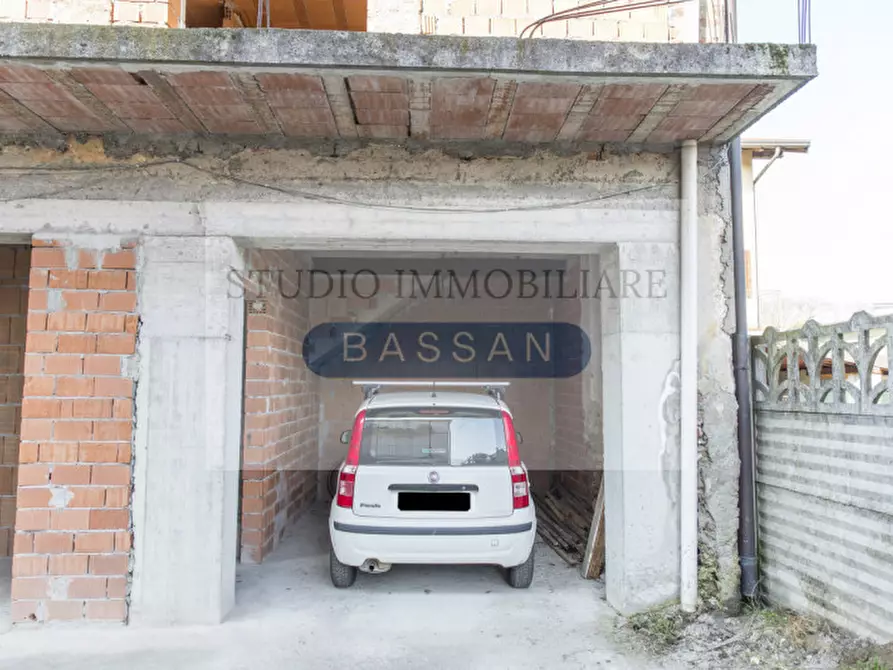 Immagine 24 di Rustico / casale in vendita  in Via San Giorgio 6 a Casorate Sempione