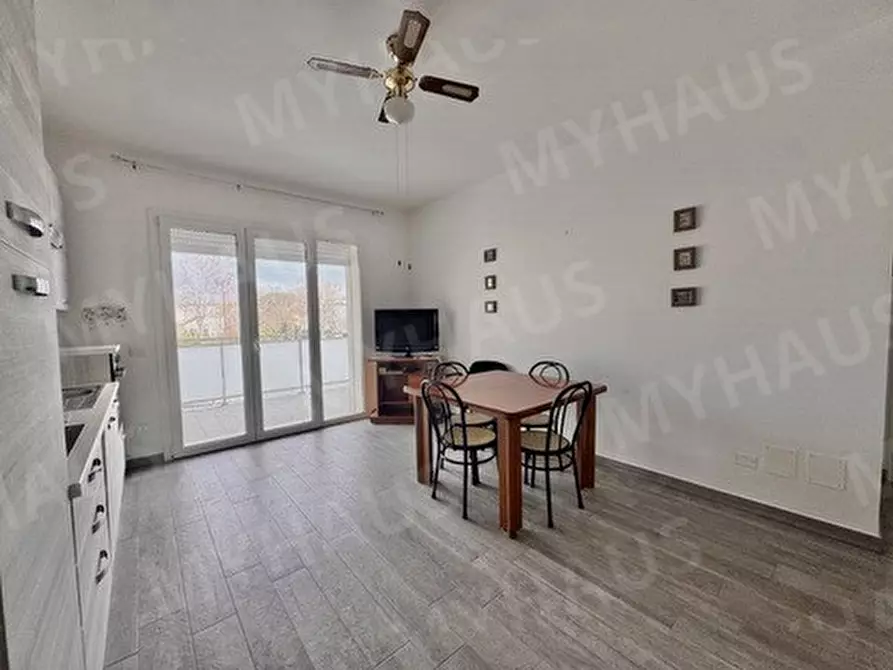 Immagine 4 di Appartamento in vendita  in VIA EUCLIDE, 37 a Cesenatico