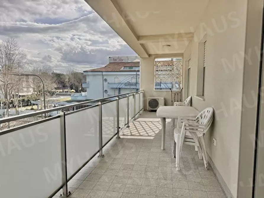 Immagine 12 di Appartamento in vendita  in VIA EUCLIDE, 37 a Cesenatico