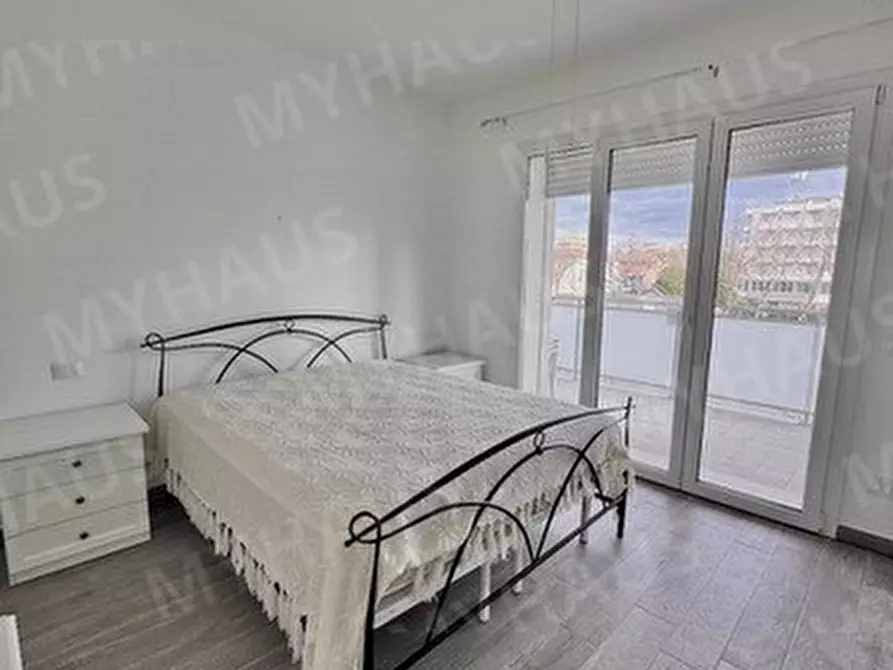Immagine 17 di Appartamento in vendita  in VIA EUCLIDE, 37 a Cesenatico