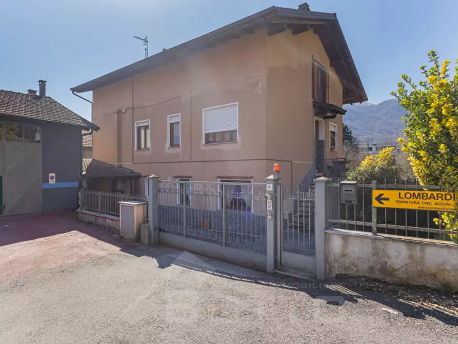 Immagine 28 di Appartamento in vendita  in Via Fratelli Brebbia 5 a Omegna