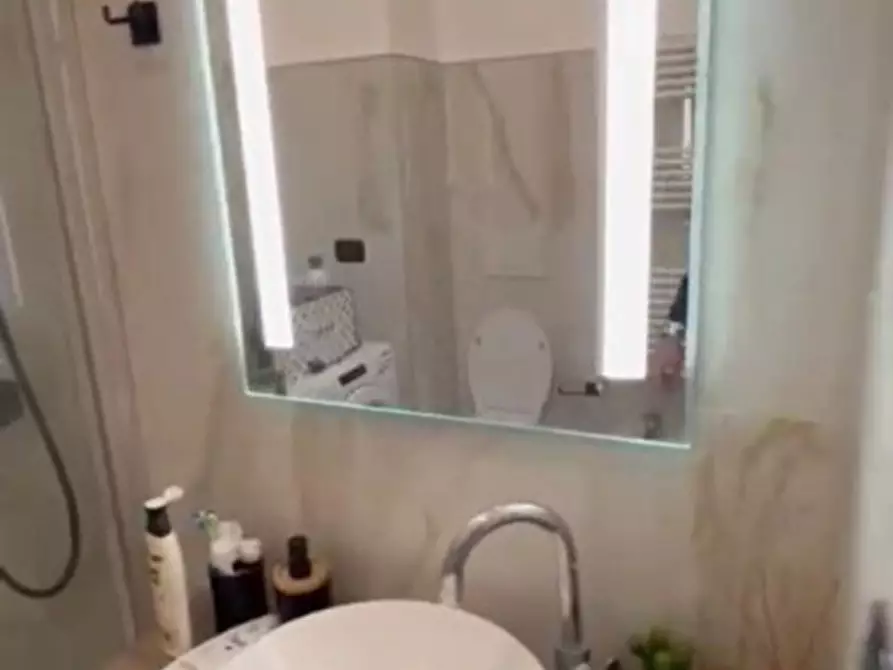 Immagine 6 di Appartamento in affitto  in Via Chiesa della Salute, 3 a Torino