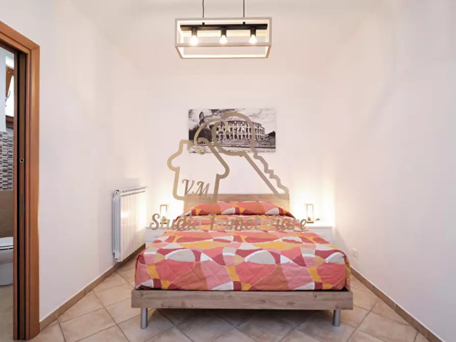 Immagine 8 di Appartamento in affitto  in Via Angelo Rocca, 18 a Roma