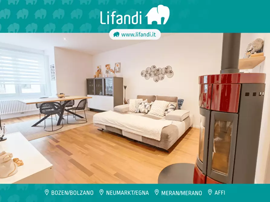 Immagine 1 di Appartamento in vendita  in 4. Novemberstraße - Via IV Novembre a Merano .Meran.