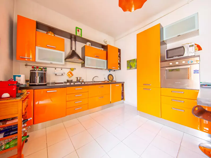 Immagine 7 di Appartamento in vendita  in Via Giulio Uberti 5 a Milano