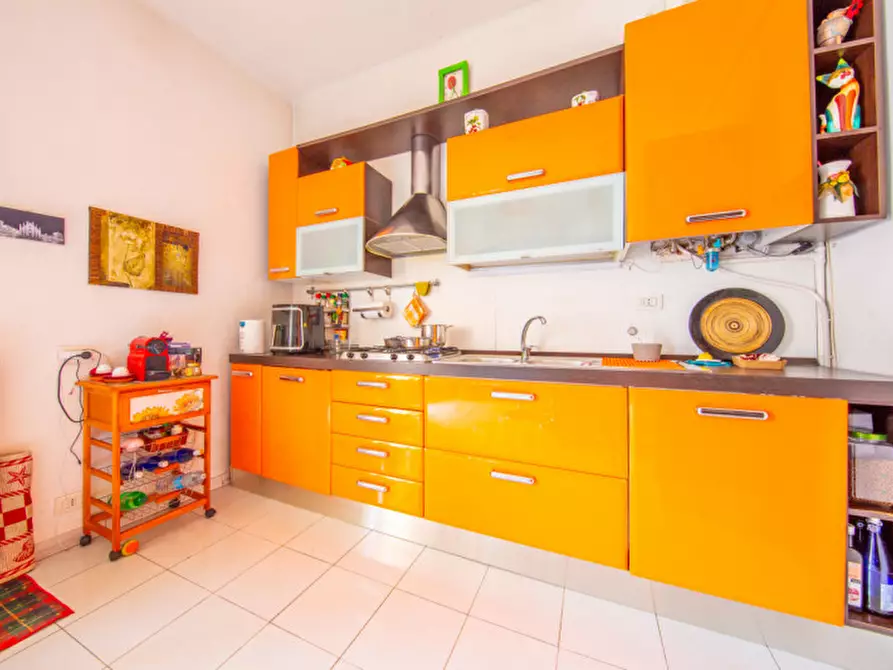 Immagine 8 di Appartamento in vendita  in Via Giulio Uberti 5 a Milano