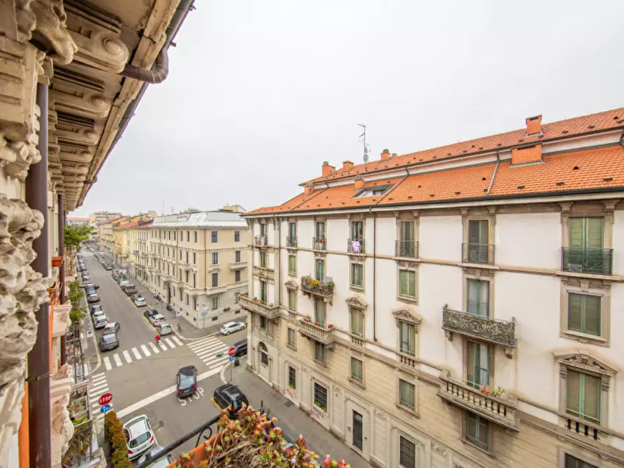 Immagine 12 di Appartamento in vendita  in Via Giulio Uberti 5 a Milano