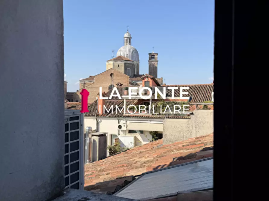 Immagine 2 di Appartamento in affitto  a Padova