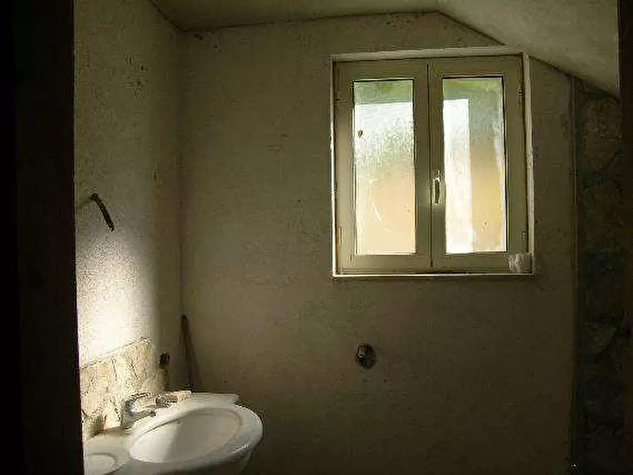 Immagine 16 di Casa indipendente in vendita  in Via Cesare Battisti, 82018 San Nazzaro Benevento a San Nazzaro