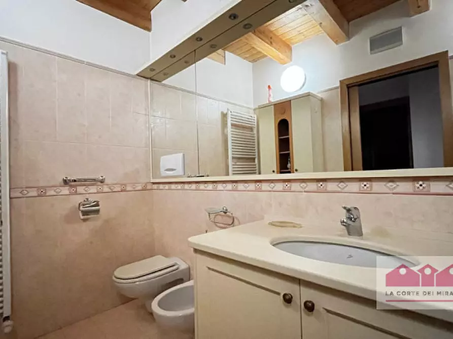 Immagine 10 di Appartamento in affitto  in Contra' Cornoleo a Vicenza