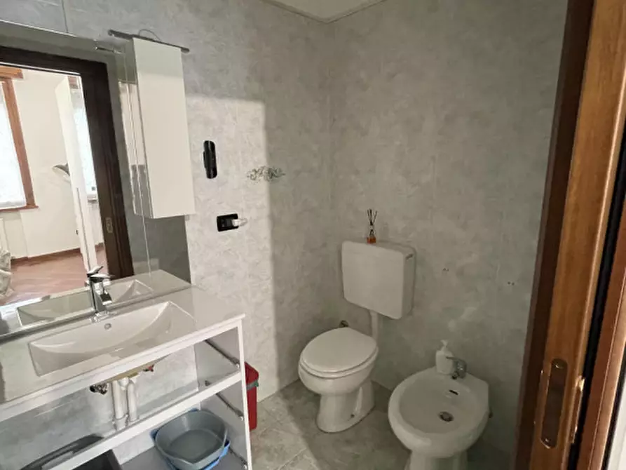 Immagine 18 di Appartamento in vendita  a Suzzara