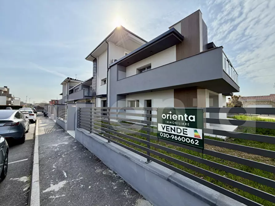 Immagine 15 di Appartamento in vendita  in Via Generale fratelli lechi 19 a Montichiari