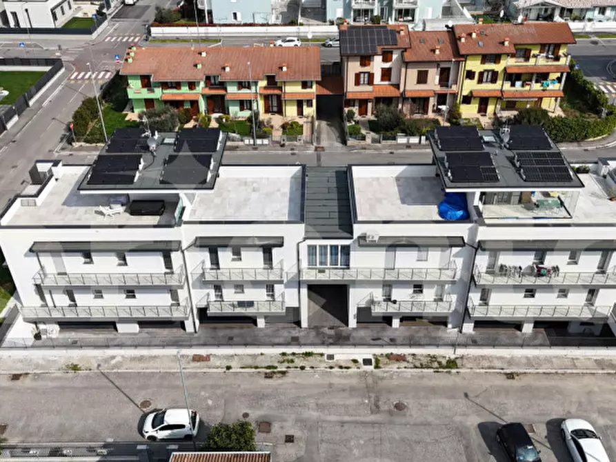 Immagine 40 di Appartamento in vendita  in Via Generale fratelli lechi 19 a Montichiari