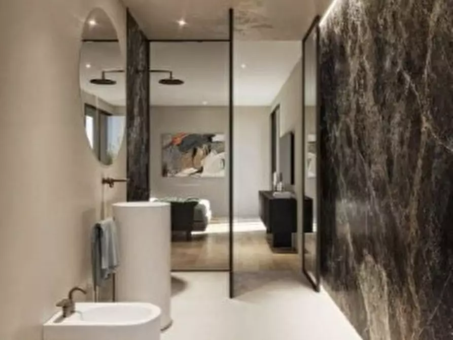 Immagine 10 di Loft/Open space in vendita  in CARPENEDO a Venezia