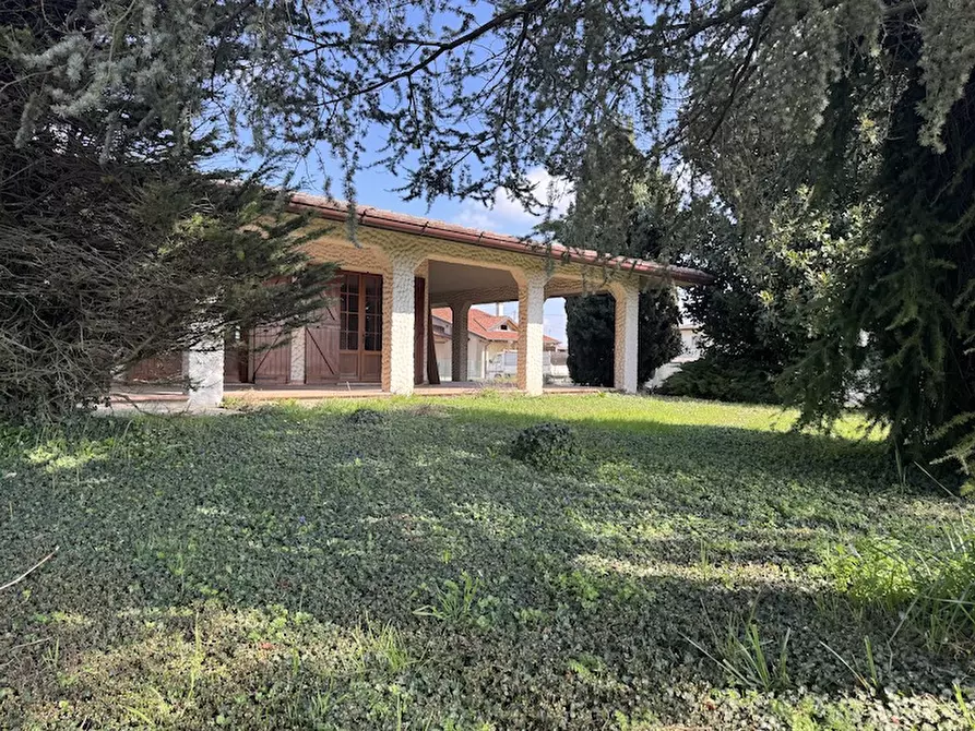 Immagine 2 di Casa indipendente in vendita  a Fosso'