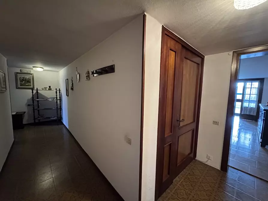 Immagine 13 di Casa indipendente in vendita  a Fosso'