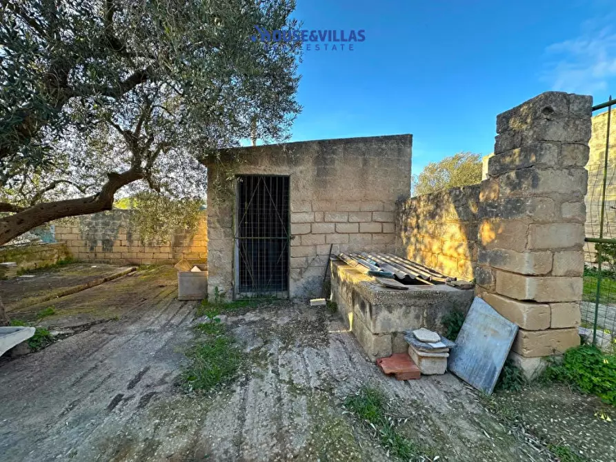 Immagine 11 di Rustico / casale in vendita  in contrada piana a Noto