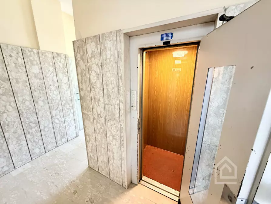 Immagine 32 di Appartamento in vendita  in Via Foglizzo 35 a Chivasso