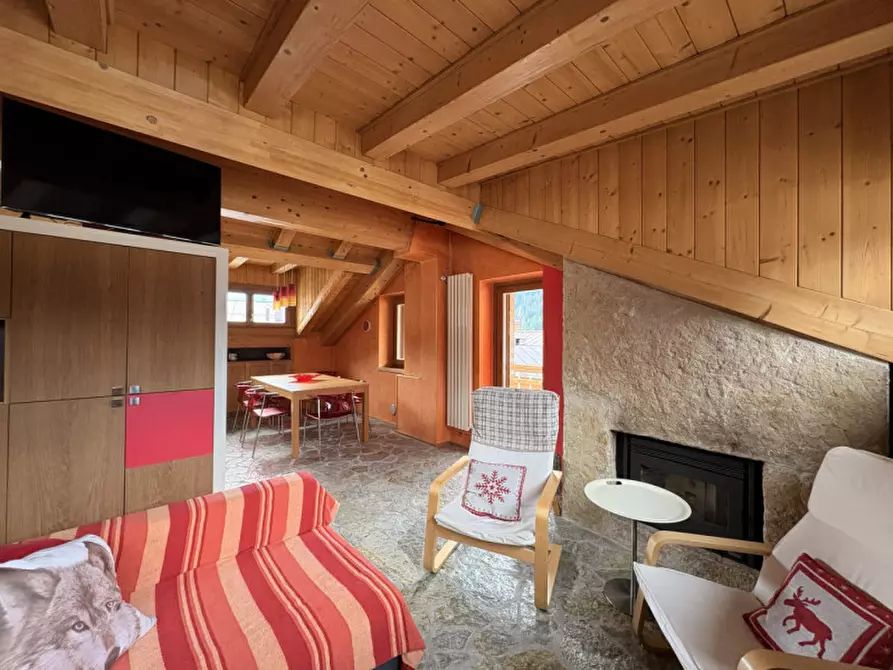Immagine 2 di Appartamento in vendita  in Via Dolomiti a Auronzo Di Cadore