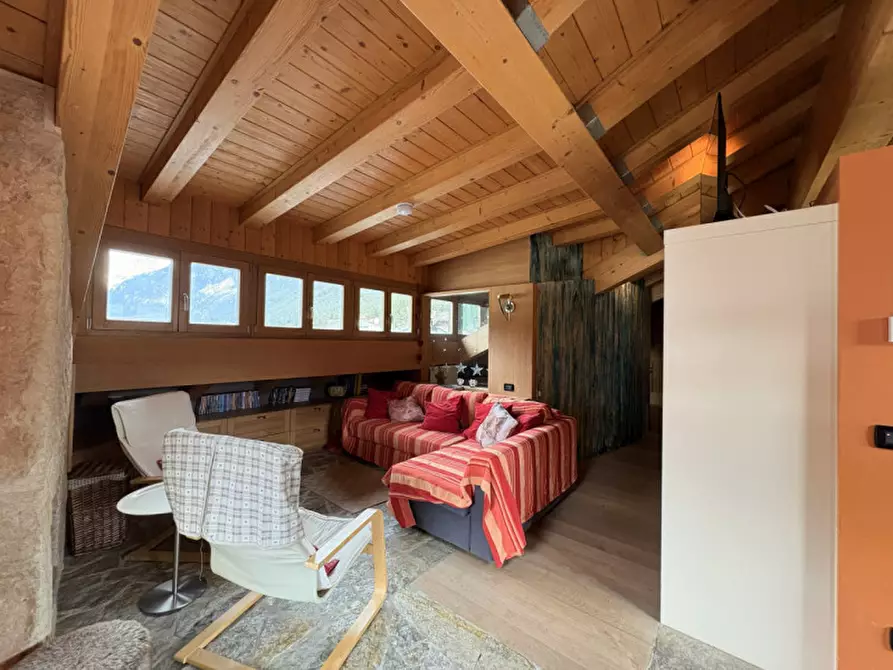 Immagine 3 di Appartamento in vendita  in Via Dolomiti a Auronzo Di Cadore