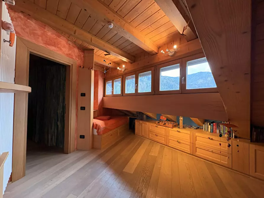 Immagine 14 di Appartamento in vendita  in Via Dolomiti a Auronzo Di Cadore