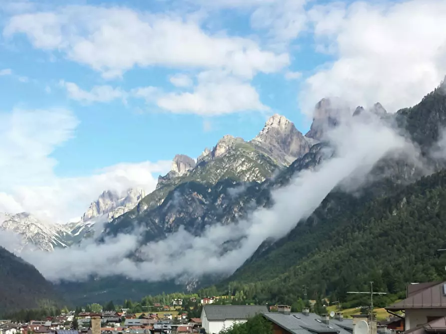Immagine 23 di Appartamento in vendita  in Via Dolomiti a Auronzo Di Cadore
