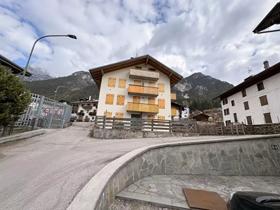 Immagine 27 di Appartamento in vendita  in Via Dolomiti a Auronzo Di Cadore