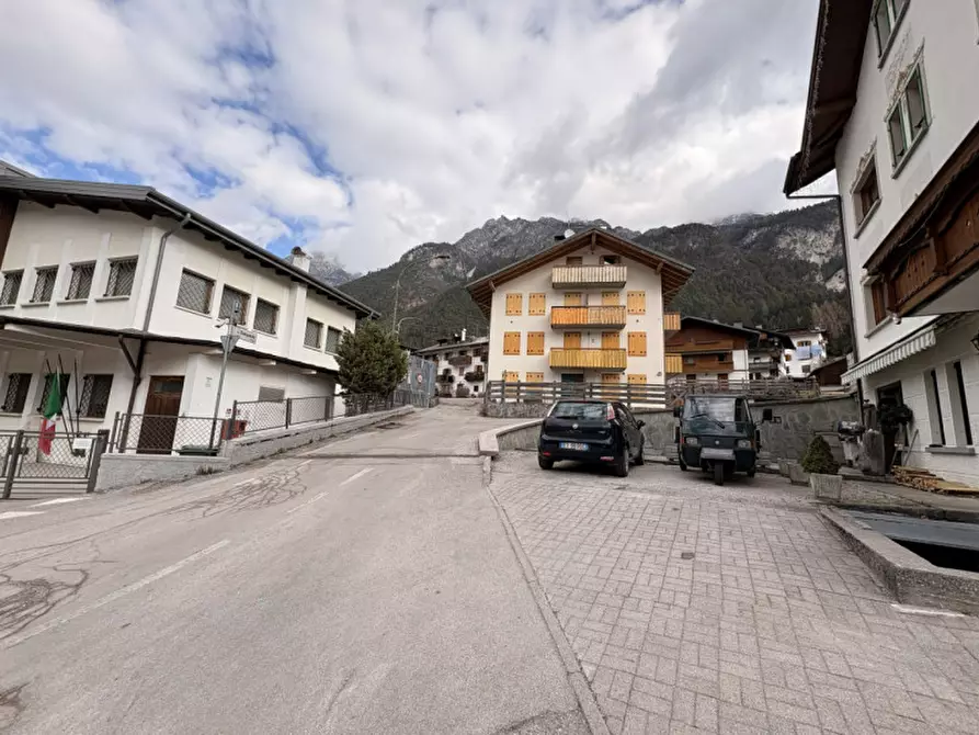 Immagine 28 di Appartamento in vendita  in Via Dolomiti a Auronzo Di Cadore