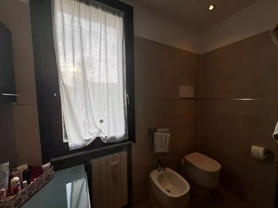 Immagine 5 di Appartamento in vendita  in Via Sabbioneta a Brescia