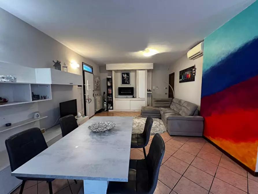 Immagine 14 di Appartamento in vendita  in Via Sabbioneta a Brescia