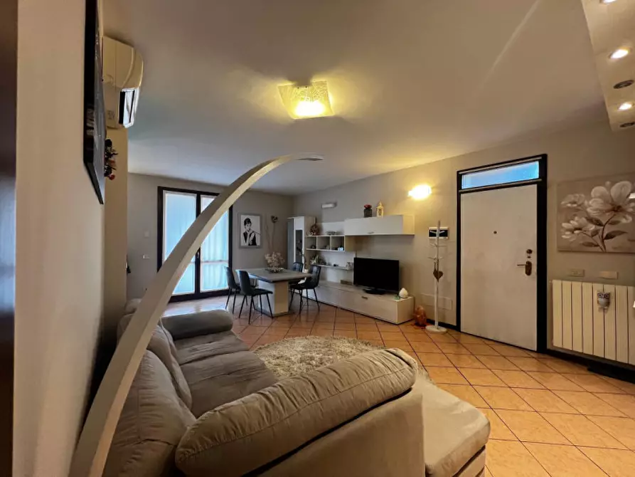 Immagine 26 di Appartamento in vendita  in Via Sabbioneta a Brescia